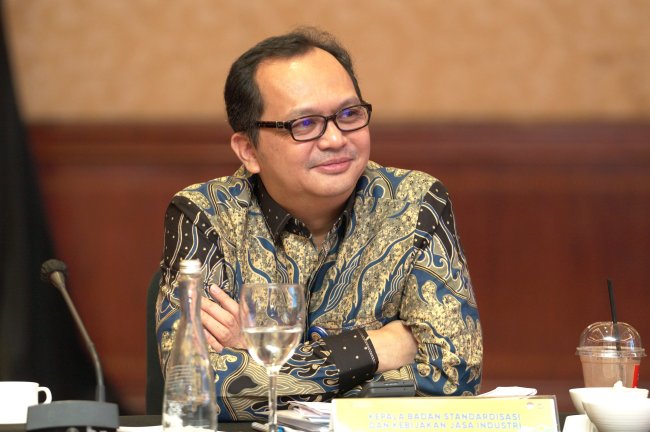 Kemenperin Pacu Nilai Tambah Kelapa Sawit Penuhi Kebutuhan Industri Batik