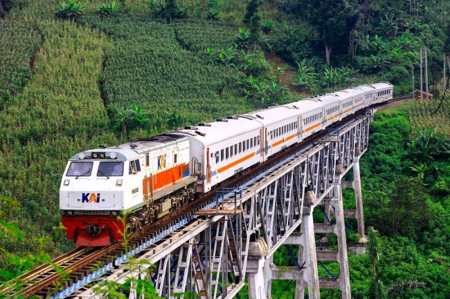 KAI Group Angkut 16.552.593 Penumpang Sejak 19 Desember s.d 31 Desember 2024