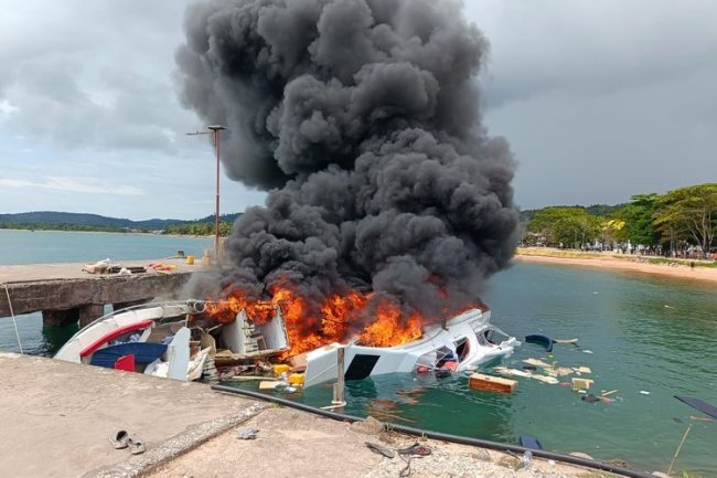 Cagub Malut Meninggal Dunia dalam Insiden Meledaknya Speedboat di Pelabuhan Bobong