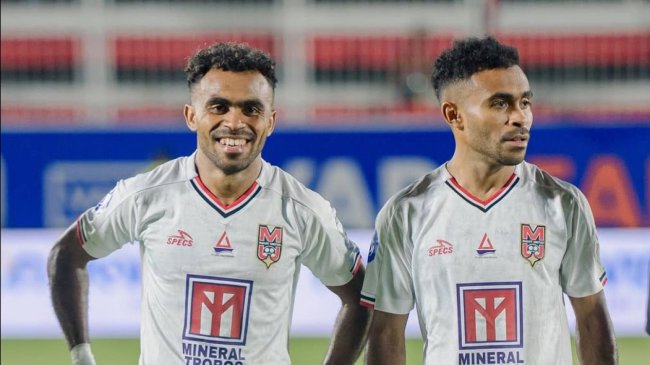 Miris! Yakob dan Yance Sayuri Jadi Korban Rasisme Sepak Bola Indonesia