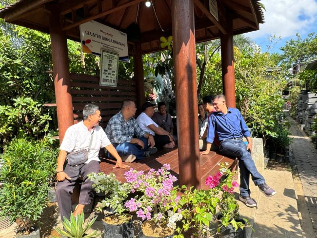Cerita Klaster Bunga Bratang Binaan BRI di Kota Surabaya, Kini Punya Tempat Usaha Nyaman yang Membuat Bisnis Terus Berkembang