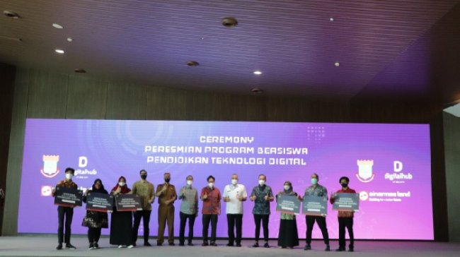 Dukung Pendidikan Teknologi Digital, Sinar Mas Land Berikan Beasiswa Coding Puluhan Pemuda-Pemudi Kabupaten Tangerang