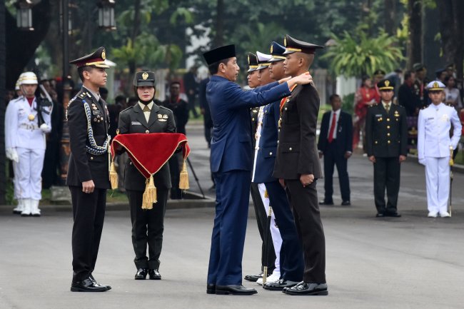 Pesan Presiden Jokowi untuk Perwira Akmil dan Akpol 2023