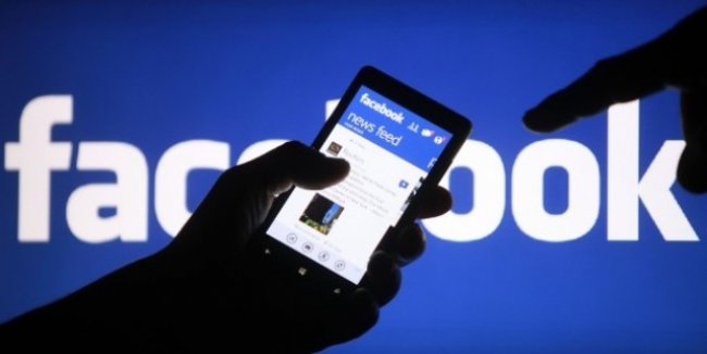 Facebook Hubungi Pengguna yang Datanya Bocor