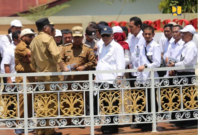Menteri Basuki Tinjau Hasil Program Kotaku di Krueng Daroy, Banda Aceh