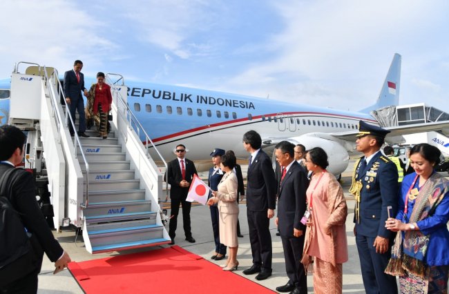 Presiden Jokowi Tiba di Osaka Hadiri KTT G20