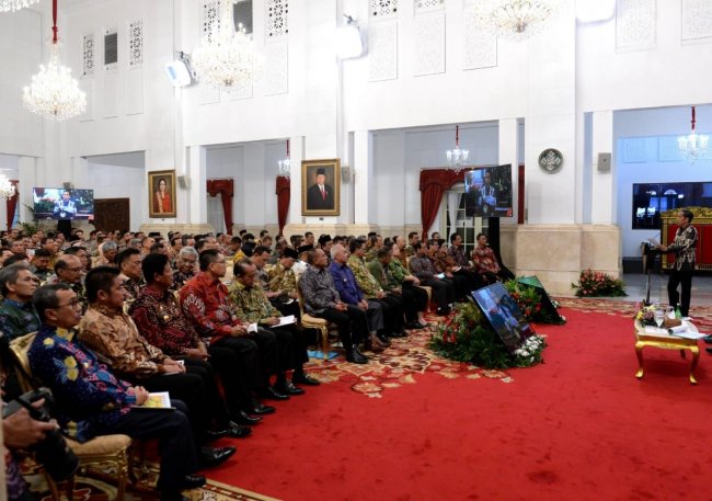 Empat Arahan Presiden Jokowi Mengenai Pengendalian Karhutla