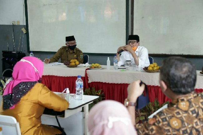 Gubernur Banten Ijinkan Kelas Tatap Muka Secara Terbatas