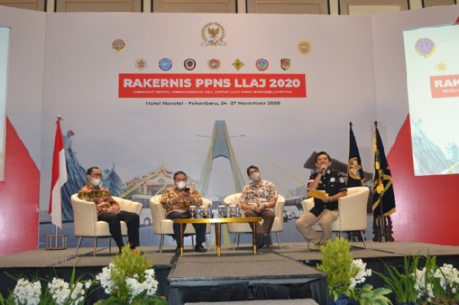 Tingkatkan Transportasi Jalan Yang Berkeselamatan, Ditjen Hubdat Gelar Rakernis PPNS Bidang LLAJ 2020 di Riau