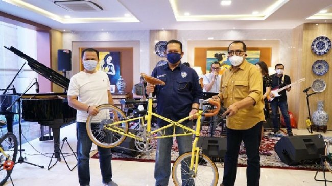 Bamsoet Kembali Luncurkan 100 Sepeda Kuning Limited Edition 'Bamsoet Klasik', Dibandrol Rp.17,5 juta/unit