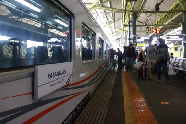 KAI Daop I Jakarta Resmi Operasikan Kereta Brawijaya 