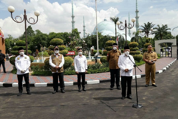 Gubernur Banten dan Wakil, Dampingi Wapres KH Ma'ruf Amin Tinjau Vaksinasi Covid-19 Di Kota Tangerang