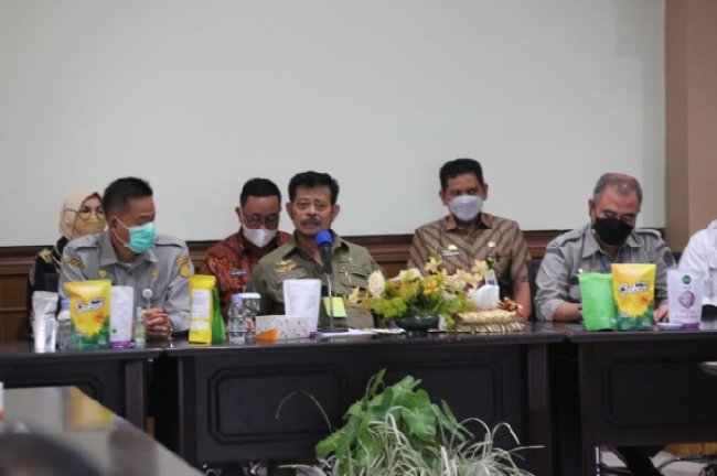 Mentan SYL: Stok Beras Surplus, Tak Ada Impor dan PPN Sembako Umum