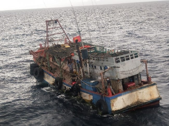 KKP Tangkap Dua Kapal Asing  Pelaku Illegal Fishing di Laut Natuna Utara