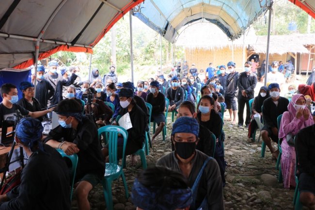 Masyarakat Baduy Antusias,  Layanan Diperpanjang 1 Bulan Di Kantor Desa