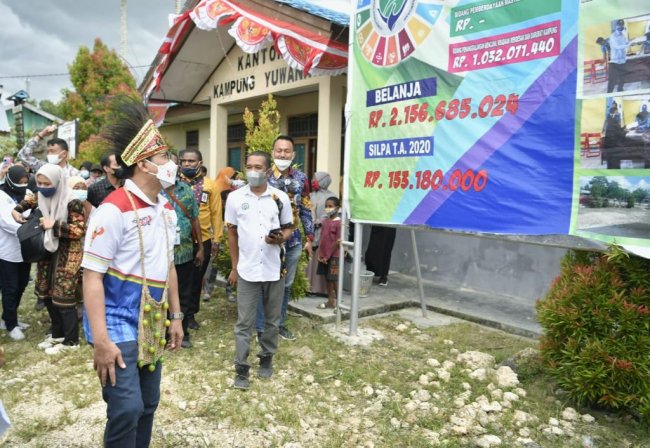 Blusukan ke Papua, Gus Menteri Optimis Desa Bisa Bangun Dirinya Sendiri