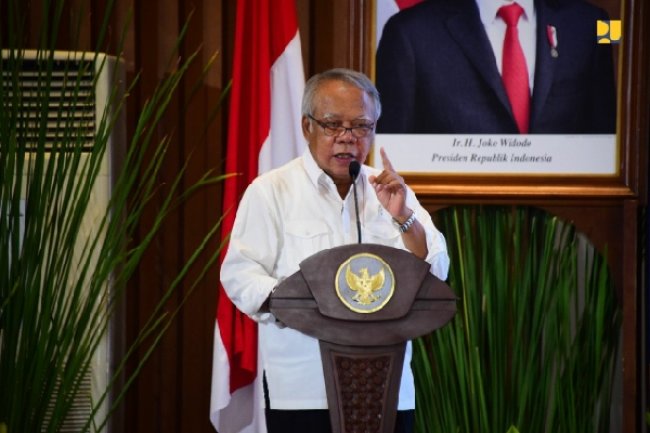 Menteri Basuki Beri Tiga Pesan Peningkatan Mutu dan Kualitas Jalan kepada Generasi Muda PUPR