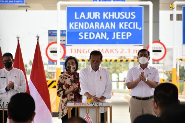 Dampingi Presiden Jokowi Resmikan Ruas Tol Binjai - Stabat, Menteri Basuki: Tol Trans Sumatera 684 km Operasional