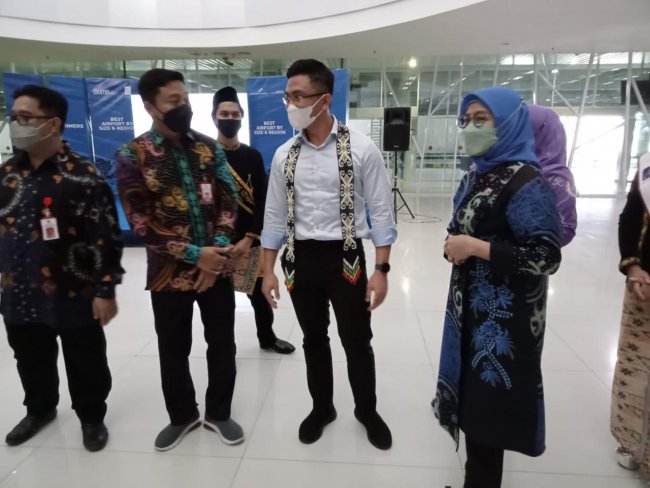 Bertolak ke IKN, Wagub Banten Bawa Tanah Surosowan dan Wiwitan Baduy Serta Air Tirtayasa