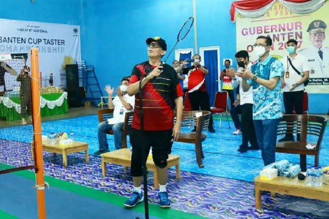 Gubernur WH Buka Kejuaraan Bulutangkis Antar Satuan Pendidikan se-Provinsi Banten 2022