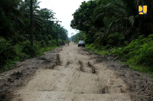 Anggarkan Rp14,6 Triliun, Kementerian PUPR Mulai Perbaikan Jalan Daerah Bulan Juli