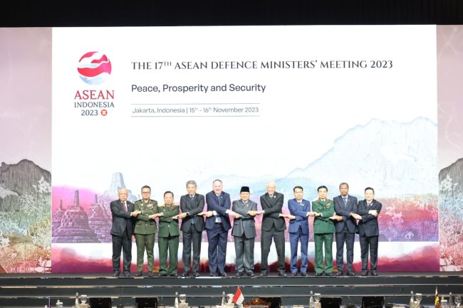 Menhan Prabowo Pimpin Pertemuan Para Menhan Negara Anggota ASEAN Ke-17