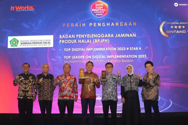 Sertifikasi Halal Berbasis Digital BPJPH Kemenag Raih Dua Penghargaan Top Digital Awards 2023