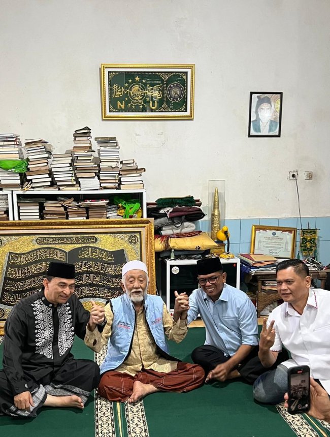 Usai Dapat Nomor Urut, Andra Soni - Dimyati Langsung Silaturahmi ke Abuya Muhtadi dan Murtadho