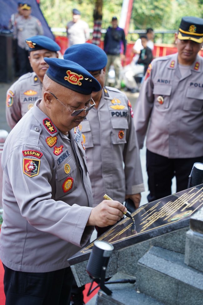 Kalemdiklat: Prasasti Bakti Leadership Memorial Jadi Bukti Kekompakan Sespimma 72