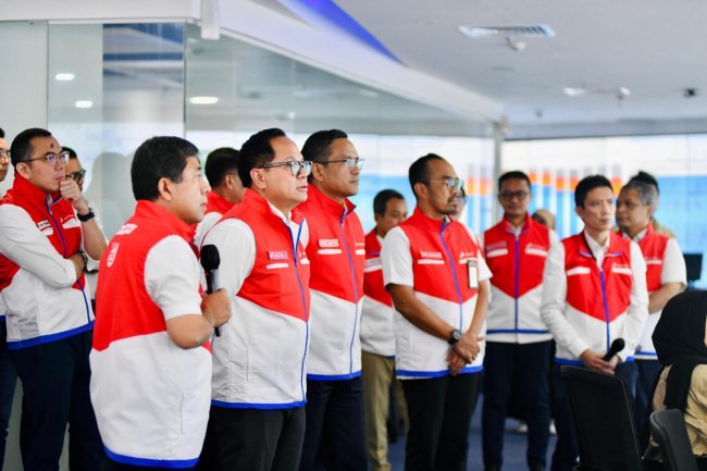 Tinjau Pertamina Digital Hub Bareng Dirut Pertamina, Wamen BUMN Tiko Pastikan Pasokan Energi Jelang Tahun Baru 2025 Aman