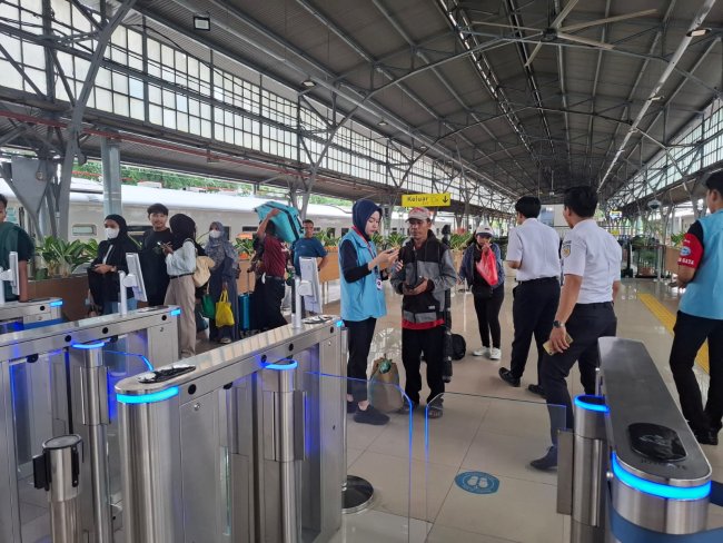Mulai Hari Ini Pemesanan Tiket KA Februari 2025 Dibuka Secara Bertahap
