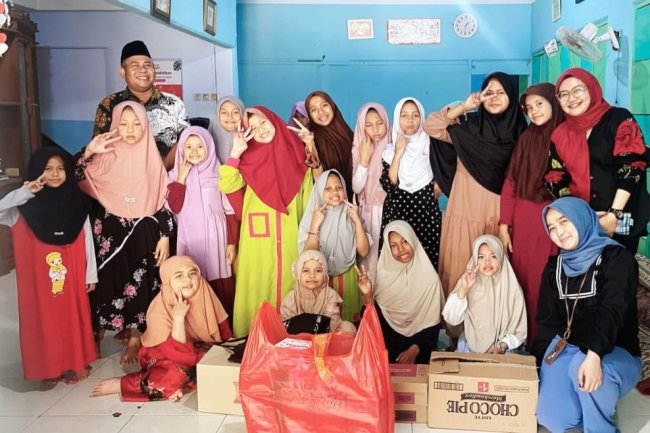 BRI Cabang Lebak Bulus Berbagi Jumat Berkah Bersama Anak Yatim & Dhuafa