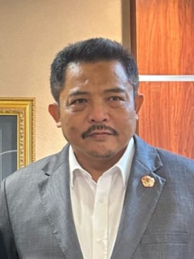 KORUPSI DI INDONESIA SEPERTI BUTIR BUTIR PASIR DI RODA