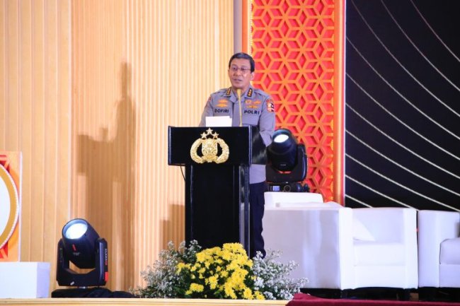 Kapolri Tunjuk Komjen Pol Ahmad Dofiri Sebagai Wakapolri