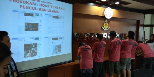 Ini Peran dan Tugas Sniper Army Team MCA Sebarkan Hoaks
