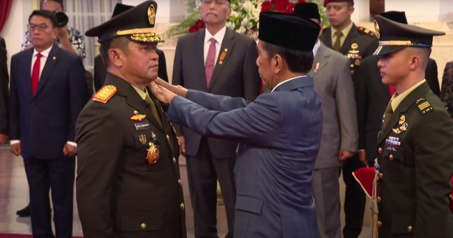 Jokowi Lantik Maruli Simanjuntak Jadi KSAD