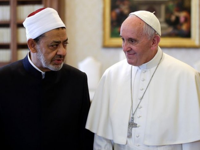 Imam Al Azhar Bertemu Paus Fransiskus Bahas Terorisme