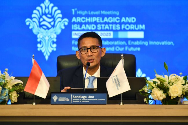  Indonesia Ajak Negara AIS Perkuat Pariwisata Berkelanjutan