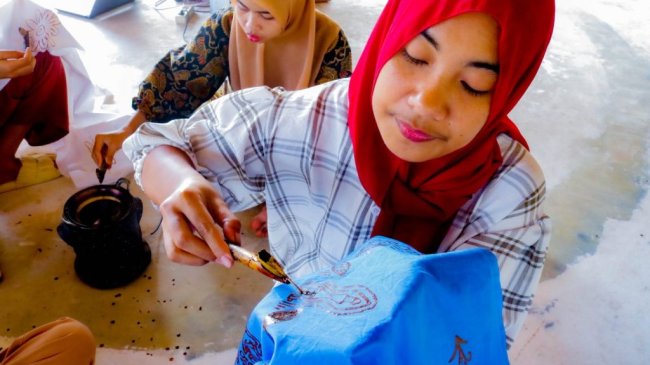 Batik Sasambo NTB Hadir di Pertamina SMEXPO 2023