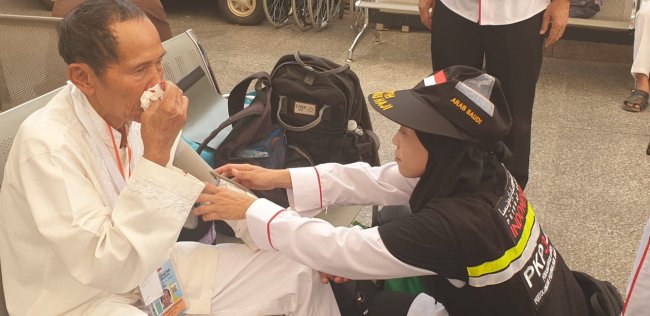Sinergi Tim PKP3JH dan Petugas Haji: Siap Membantu dan Melayani Jemaah di Madinah dan Makkah 