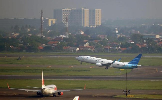 Utilisasi Slot Time Penerbangan di Bandara AP II Sentuh 87%, Lewati Realisasi Tahun Lalu
