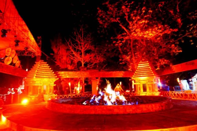 Api Abadi Jadi Simbol Kemeriahan Festival Geopark Bojonegoro