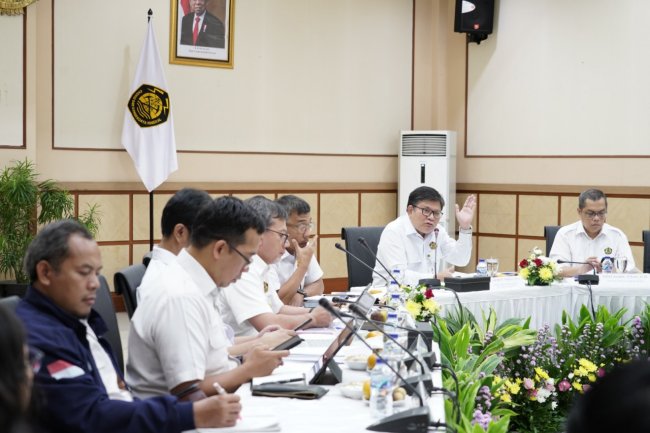 Hingga Akhir 2023, 2.704 Unit Infrastruktur Siap Ngecas Kendaraan Listrik