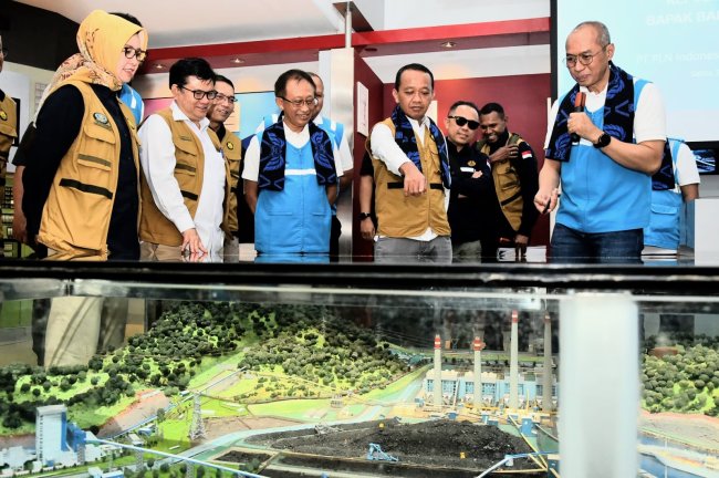 Menteri Bahlil Pastikan Kondisi Listrik, LPG, dan BBM Selama Nataru Aman