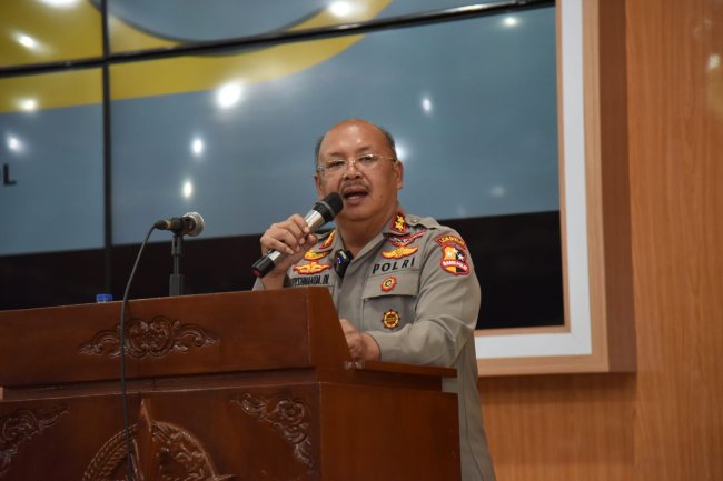 Jenderal Polisi Hoegeng Panutan yang Harus Dilanjutkan dalam Kepemimpinan Polri Saat Ini dan Masa yang Akan Datang