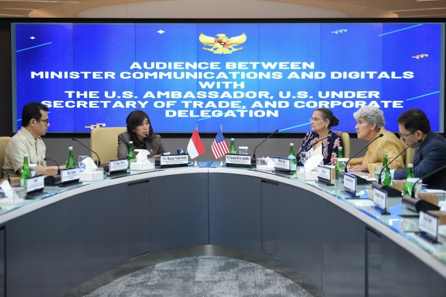 Menkomdigi Bahas Kemitraan Sektor Digital dengan Dubes AS 