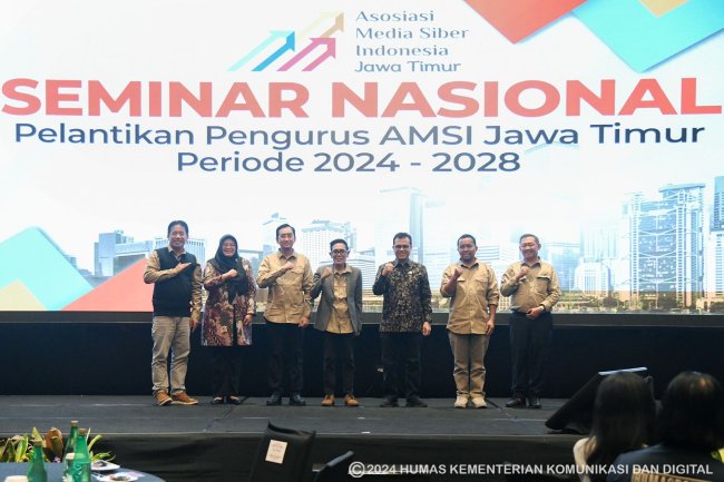 Wamen Nezar Patria Dorong Media Siber Perkuat Hilirisasi Digital di Jawa Timur