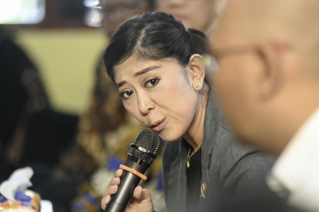 Menteri Meutya Dorong UMKM Naik Kelas Dengan Manfaatkan AI