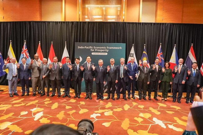 Indonesia dan 13 Negara Mitra Sukses Dorong Ekonomi Bersih dan Adil dalam Kerangka Perjanjian IPEF