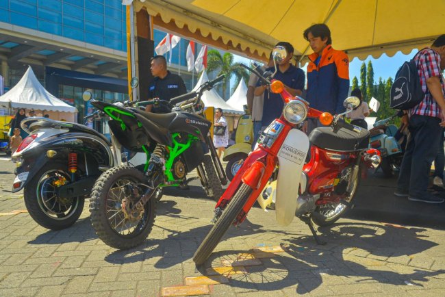 Ini Tantangan Program Konversi Motor Listrik